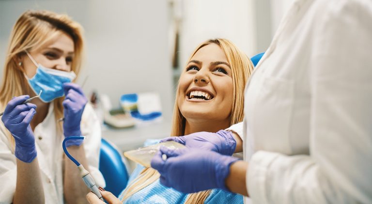 Find the best dentist with these effective tips